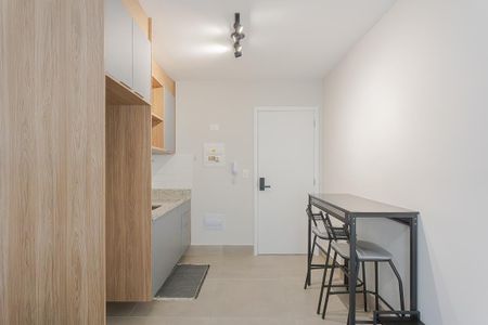 Cozinha de kitnet/studio para alugar com 1 quarto, 25m² em Pinheiros, São Paulo
