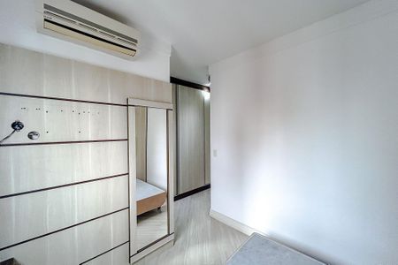 Apartamento à venda com 137m², 4 quartos e 2 vagasQuarto 2 - Suíte