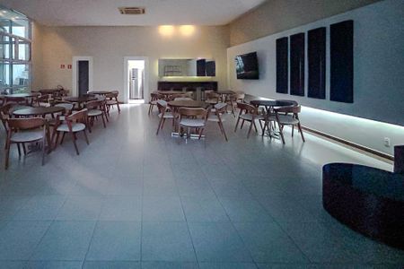 Apartamento à venda com 137m², 4 quartos e 2 vagasÁrea comum - Salão de festas