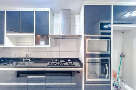 Apartamento à venda com 137m², 4 quartos e 2 vagasCozinha - Armários