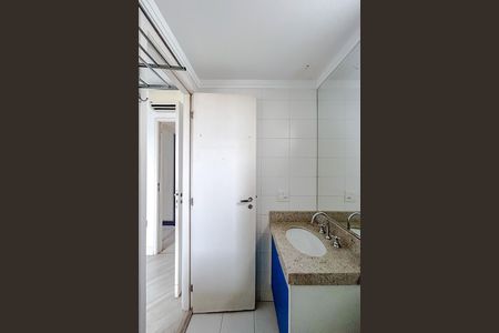 Apartamento à venda com 137m², 4 quartos e 2 vagasBanheiro da Suíte 2