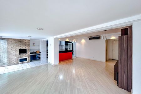 Varanda de apartamento à venda com 4 quartos, 137m² em Vila Regente Feijó, São Paulo