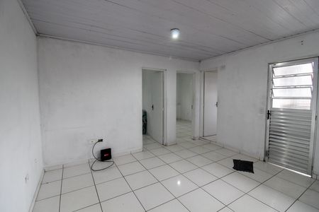 Kitnet de casa para alugar com 2 quartos, 50m² em Jardim Lucia, São Paulo