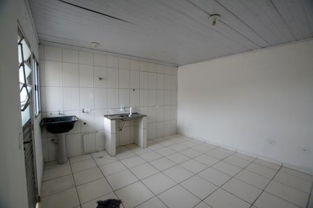 SALA / COZINHA de casa para alugar com 2 quartos, 50m² em Jardim Lucia, São Paulo