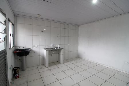 Kitnet de casa para alugar com 2 quartos, 50m² em Jardim Lucia, São Paulo