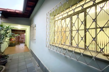 Casa para alugar com 100m², 3 quartos e 1 vaga Casa para alugar com 100m², 3 quartos e 1 vagaÁrea lateral