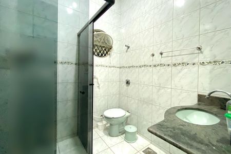 Casa para alugar com 100m², 3 quartos e 1 vaga Casa para alugar com 100m², 3 quartos e 1 vagaBanheiro