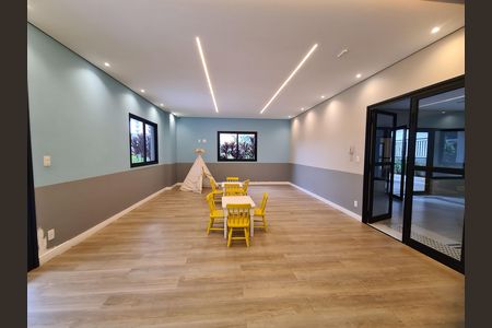 Apartamento à venda com 63m², 2 quartos e 1 vaga Apartamento à venda com 63m², 2 quartos e 1 vagaÁrea comum - Brinquedoteca