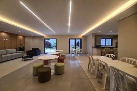 Apartamento à venda com 63m², 2 quartos e 1 vaga Apartamento à venda com 63m², 2 quartos e 1 vagaÁrea comum - Salão de festas
