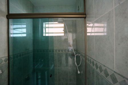 Apartamento para alugar com 207m², 3 quartos e 2 vagas Apartamento para alugar com 207m², 3 quartos e 2 vagasBanheiro 1