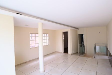 Apartamento para alugar com 207m², 3 quartos e 2 vagas Apartamento para alugar com 207m², 3 quartos e 2 vagasSala 1