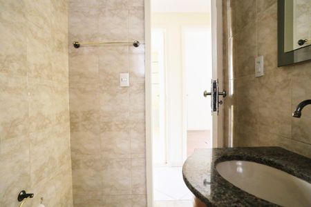 Apartamento para alugar com 207m², 3 quartos e 2 vagas Apartamento para alugar com 207m², 3 quartos e 2 vagasBanheiro