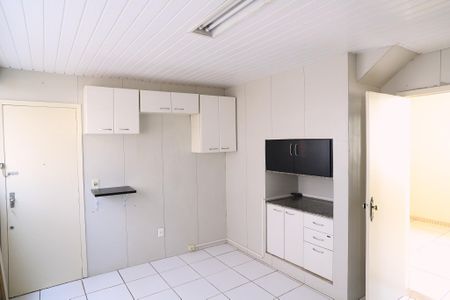 Apartamento para alugar com 207m², 3 quartos e 2 vagas Apartamento para alugar com 207m², 3 quartos e 2 vagasCozinha