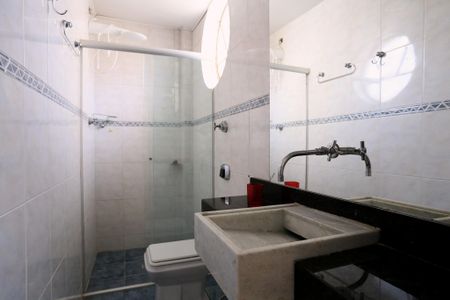 Apartamento para alugar com 207m², 3 quartos e 2 vagas Apartamento para alugar com 207m², 3 quartos e 2 vagasBanheiro da Suíte