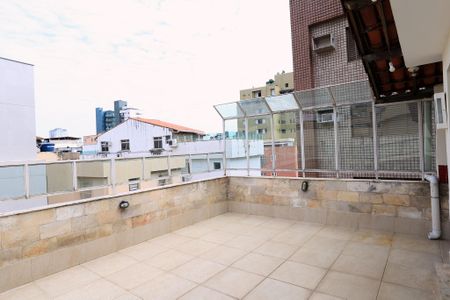 Apartamento para alugar com 207m², 3 quartos e 2 vagas Apartamento para alugar com 207m², 3 quartos e 2 vagasCobertura