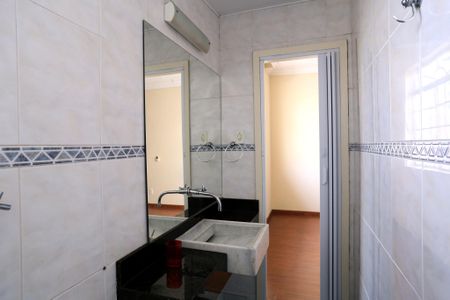 Banheiro da Suíte de apartamento para alugar com 3 quartos, 207m² em Cidade Nova, Belo Horizonte