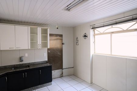 Apartamento para alugar com 207m², 3 quartos e 2 vagas Apartamento para alugar com 207m², 3 quartos e 2 vagasCozinha