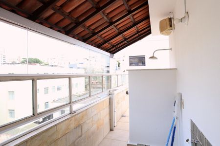 Apartamento para alugar com 207m², 3 quartos e 2 vagas Apartamento para alugar com 207m², 3 quartos e 2 vagasÁrea de Serviço