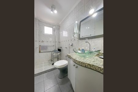 Apartamento para alugar com 82m², 3 quartos e 1 vaga Apartamento para alugar com 82m², 3 quartos e 1 vagaBanheiro 2