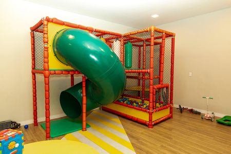 Apartamento à venda com 87m², 2 quartos e 2 vagasÁREA COMUM - BRINQUEDOTECA