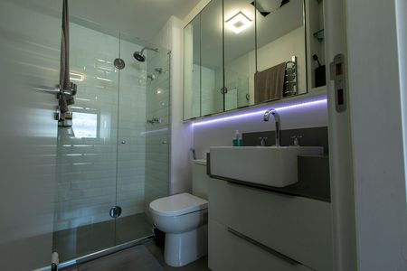 Apartamento à venda com 87m², 2 quartos e 2 vagasBANHEIRO SUITE 2