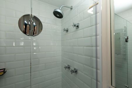 Apartamento à venda com 87m², 2 quartos e 2 vagasBANHEIRO SUITE 2