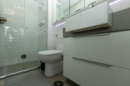 Apartamento à venda com 87m², 2 quartos e 2 vagasBANHEIRO SUITE 2