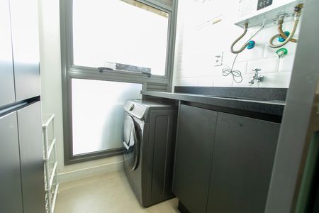 Apartamento à venda com 87m², 2 quartos e 2 vagasÁREA DE SERVIÇO