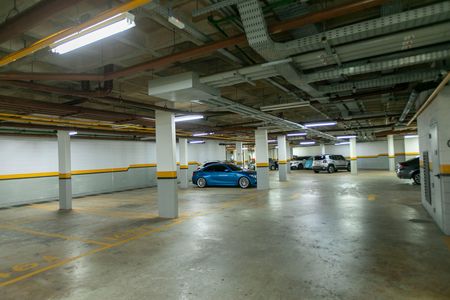 Apartamento à venda com 87m², 2 quartos e 2 vagasÁREA COMUM - GARAGEM