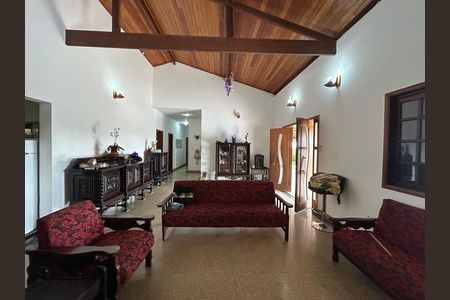 Casa de condomínio à venda com 492m², 4 quartos e 3 vagas