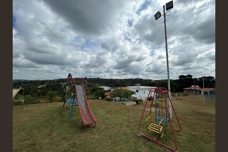 Casa de condomínio à venda com 492m², 4 quartos e 3 vagas