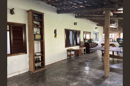 Casa de condomínio à venda com 492m², 4 quartos e 3 vagas
