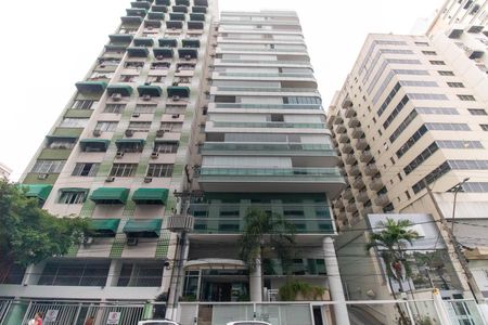 Apartamento para alugar com 55m², 1 quarto e 1 vaga Apartamento para alugar com 55m², 1 quarto e 1 vagaFachada