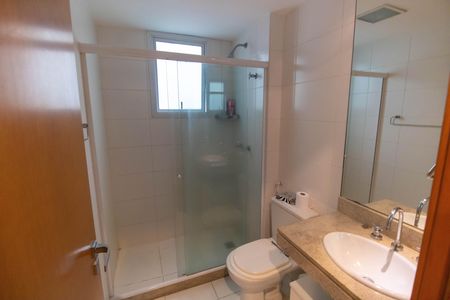 Apartamento para alugar com 55m², 1 quarto e 1 vaga Apartamento para alugar com 55m², 1 quarto e 1 vagaBanheiro da Suíte
