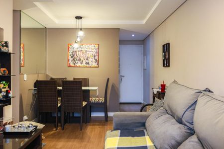 Apartamento à venda com 57m², 2 quartos e 1 vaga Apartamento à venda com 57m², 2 quartos e 1 vagaSala