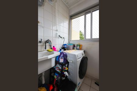 Apartamento à venda com 57m², 2 quartos e 1 vaga Apartamento à venda com 57m², 2 quartos e 1 vagaÁrea de Serviço