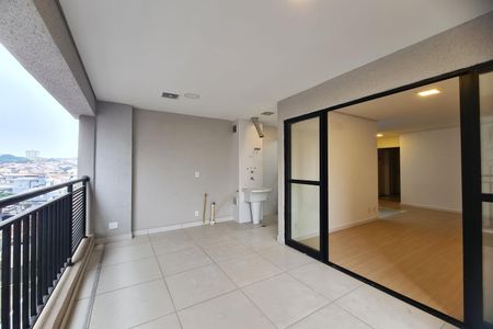 Apartamento à venda com 63m², 2 quartos e 1 vaga Apartamento à venda com 63m², 2 quartos e 1 vagaVaranda gourmet