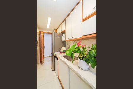 Apartamento à venda com 75m², 3 quartos e 1 vaga Apartamento à venda com 75m², 3 quartos e 1 vagaCozinha e Área de Serviço
