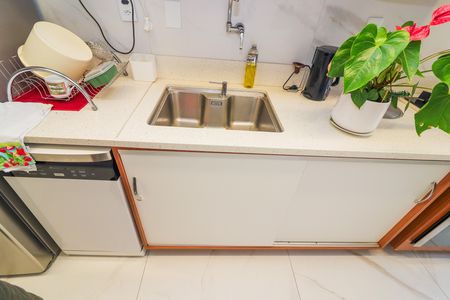 Apartamento à venda com 75m², 3 quartos e 1 vaga Apartamento à venda com 75m², 3 quartos e 1 vagaDetalhe da cozinha
