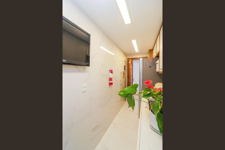 Apartamento à venda com 75m², 3 quartos e 1 vaga Apartamento à venda com 75m², 3 quartos e 1 vagaCozinha e Área de Serviço