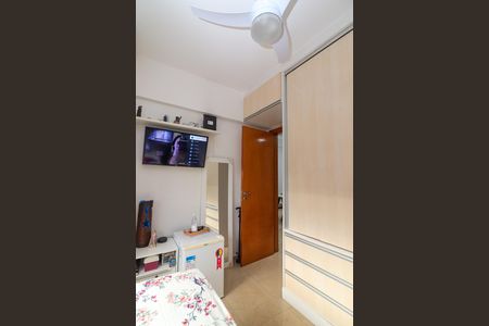 Apartamento à venda com 75m², 3 quartos e 1 vaga Apartamento à venda com 75m², 3 quartos e 1 vagaQuarto 2