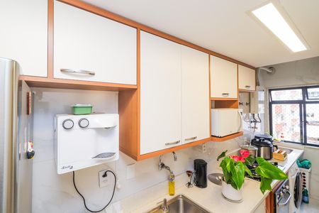 Apartamento à venda com 75m², 3 quartos e 1 vaga Apartamento à venda com 75m², 3 quartos e 1 vagaCozinha - Armários