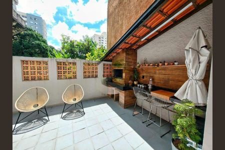 Apartamento à venda com 107m², 2 quartos e 1 vaga