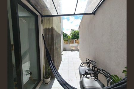 Apartamento à venda com 107m², 2 quartos e 1 vaga