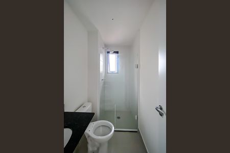 Apartamento à venda com 96m², 2 quartos e 2 vagas Apartamento à venda com 96m², 2 quartos e 2 vagasBanheiro da Suíte