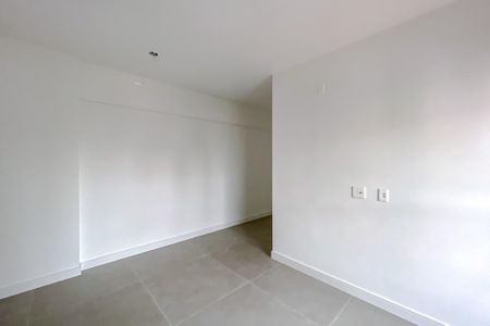Apartamento à venda com 96m², 2 quartos e 2 vagas Apartamento à venda com 96m², 2 quartos e 2 vagasQuarto 1 - Suíte