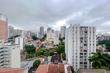 Apartamento à venda com 96m², 2 quartos e 2 vagas Apartamento à venda com 96m², 2 quartos e 2 vagasVista