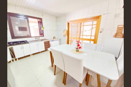 Casa para alugar com 200m², 3 quartos e 4 vagas Casa para alugar com 200m², 3 quartos e 4 vagasCozinha