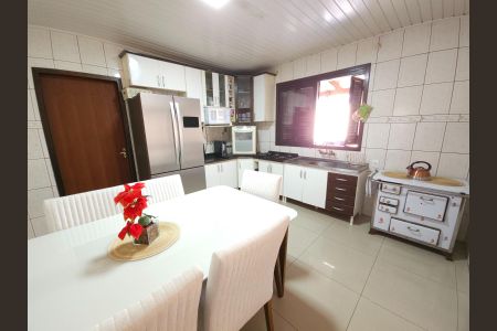 Casa para alugar com 200m², 3 quartos e 4 vagas Casa para alugar com 200m², 3 quartos e 4 vagasCozinha