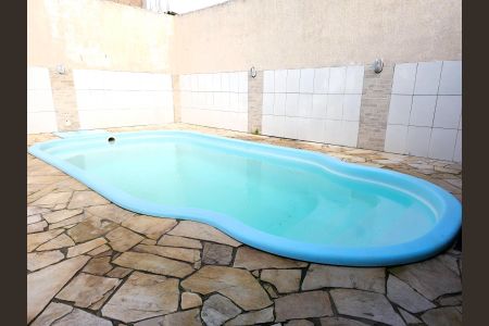 Casa para alugar com 200m², 3 quartos e 4 vagas